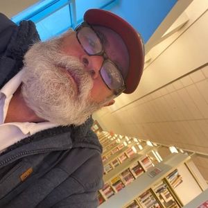 Meet your Posher, Greg